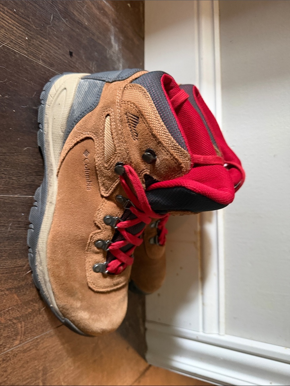 Columbia Tan Suede Hiking Boots with Red Details